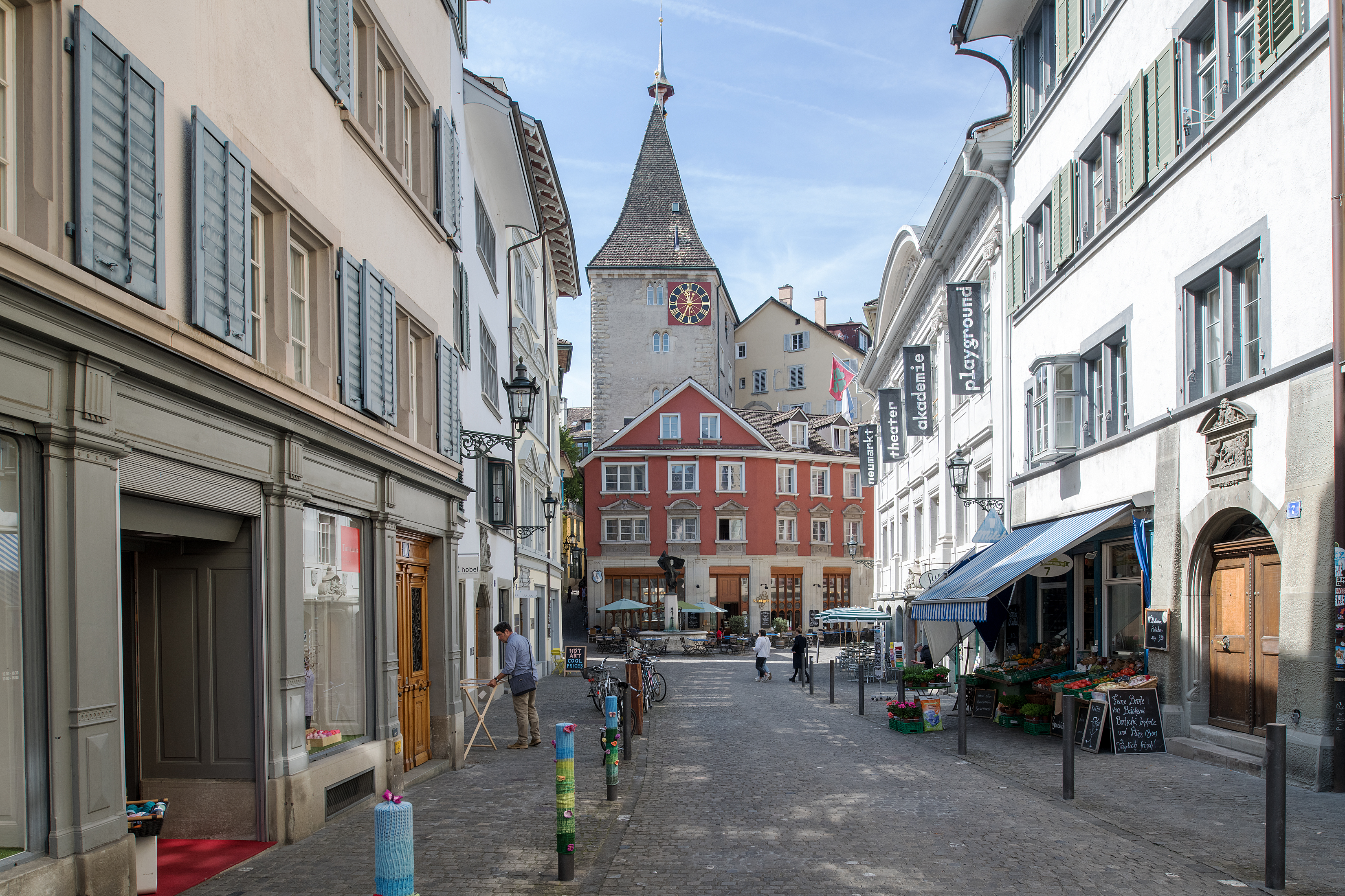 Zürcher Altstadt, Neumarkt
